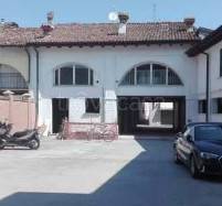 Garage in vendita a Manerbio via San Martino, 35/37