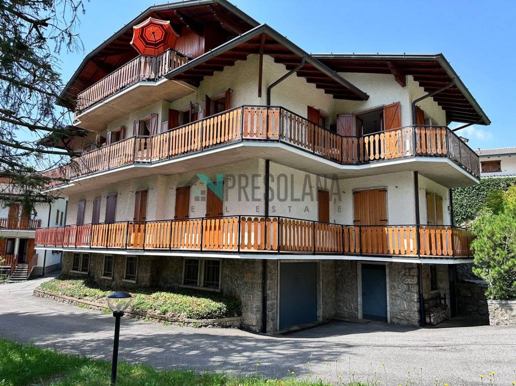 Appartamento in vendita a Castione della Presolana via Luigi Cadorna