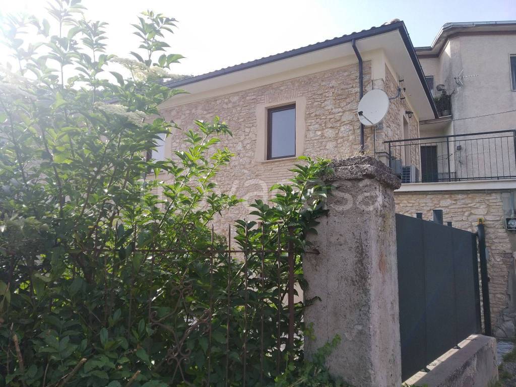 Villa in in vendita da privato a Contigliano via Giacomo Matteotti, 58