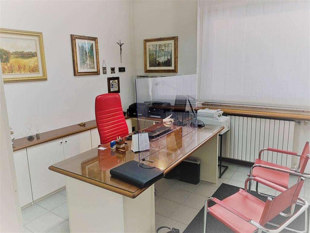 Ufficio in vendita a Seregno
