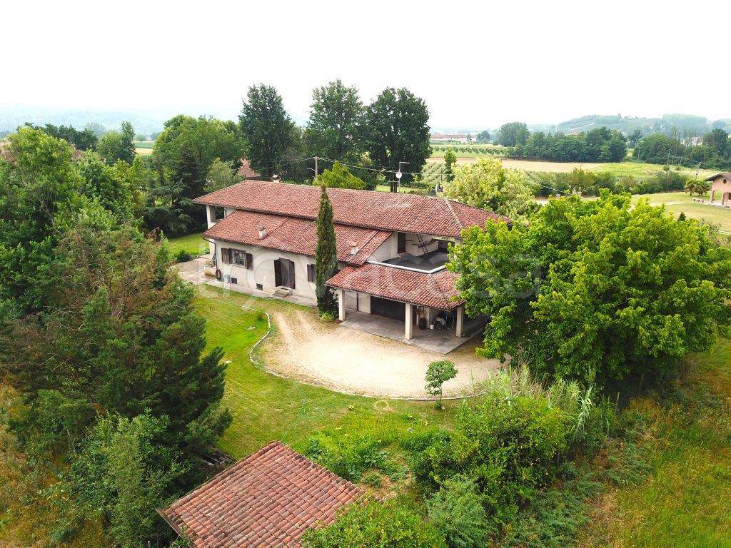 Villa Bifamiliare in vendita ad Asti