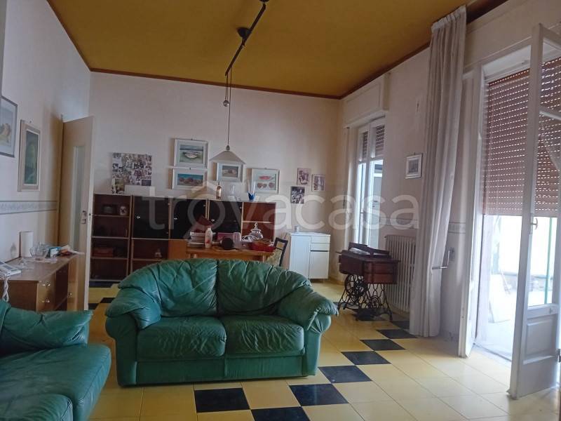 Appartamento in vendita a Castellammare di Stabia via Nocera