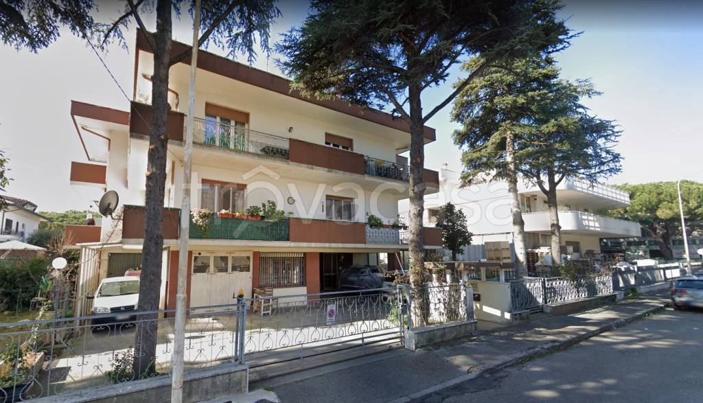 Appartamento in vendita a Riccione viale Bormida