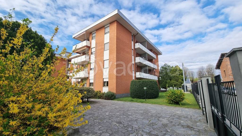 Appartamento in vendita a Gattinara via Vittorio Veneto, 27