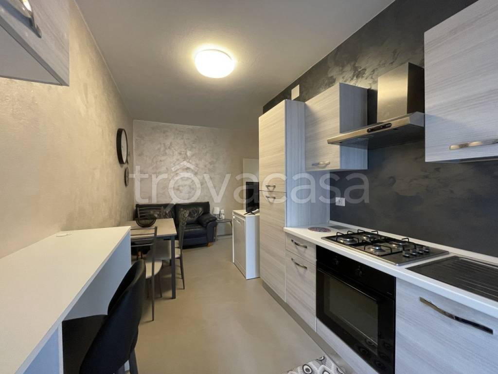 Appartamento in vendita a Sondrio via Gavazzeni, 6