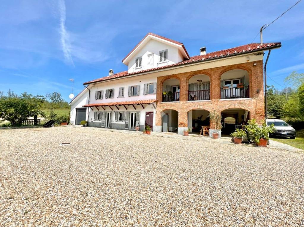 Villa Bifamiliare in vendita a Moncucco Torinese località San Giorgio, 13