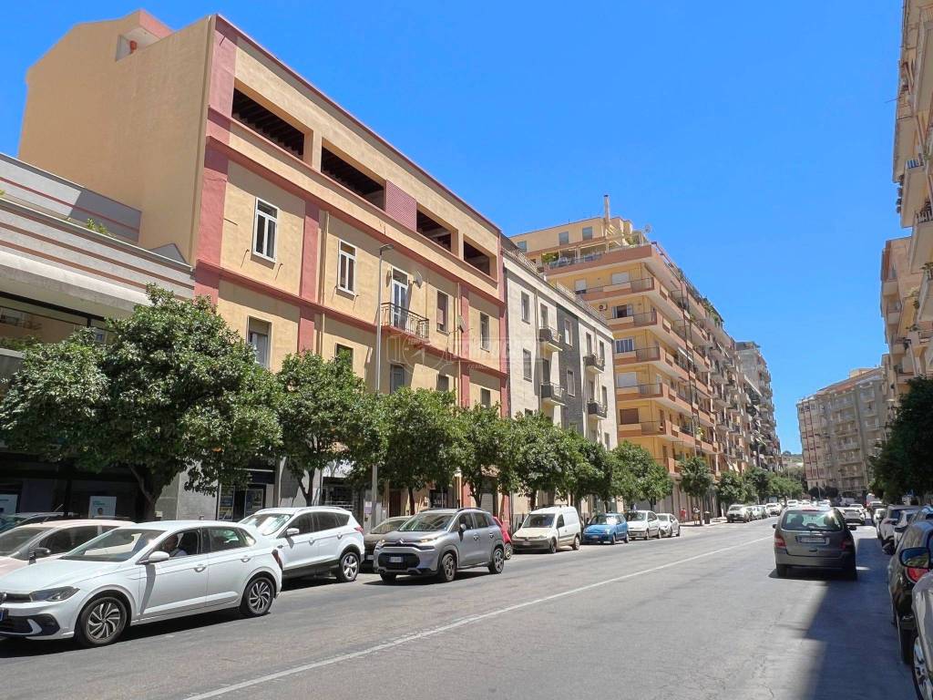 Appartamento in vendita a Cagliari via Giovan Battista Pergolesi, 28
