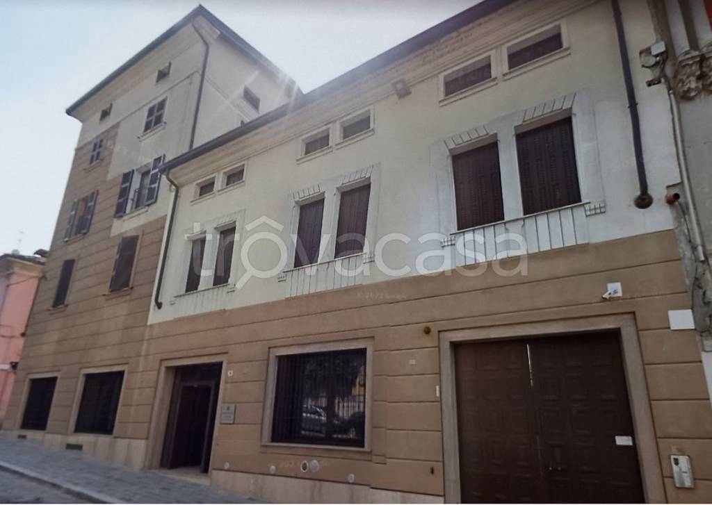 Appartamento in vendita a Stradella via Martiri Partigiani