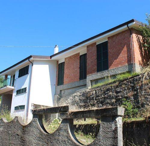 Villa in vendita a Riccò del Golfo di Spezia via San Cristoforo