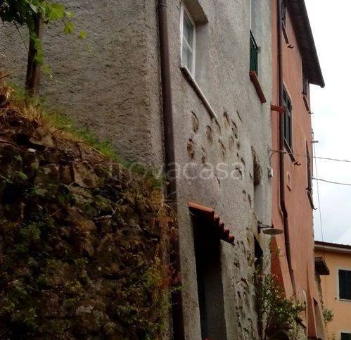 Villa a Schiera in vendita a Borghetto di Vara cassana