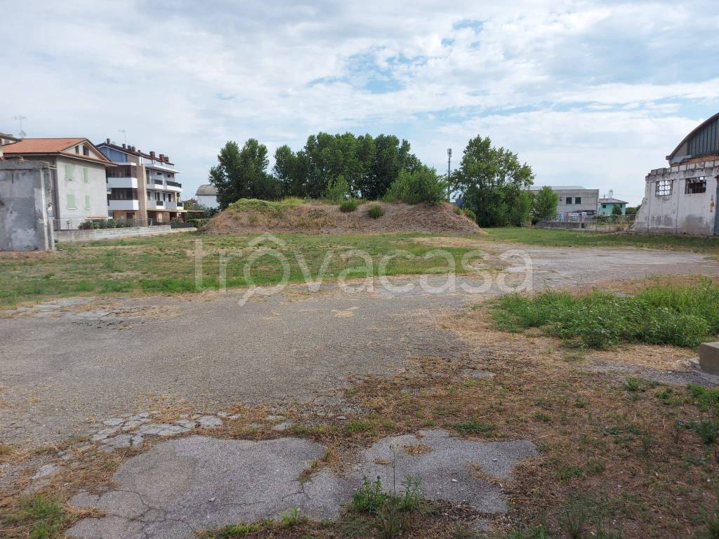 Terreno Residenziale in vendita a Cesena via Malanotte, 225