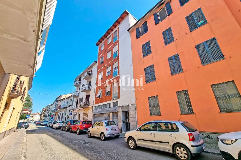 Appartamento in vendita a Casale Monferrato via dei Grani, 25