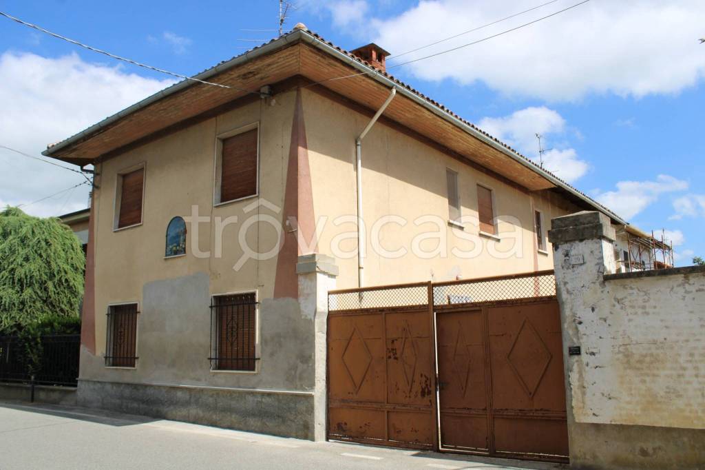 Villa in vendita a Stroppiana via Bernardino Palestro, 29