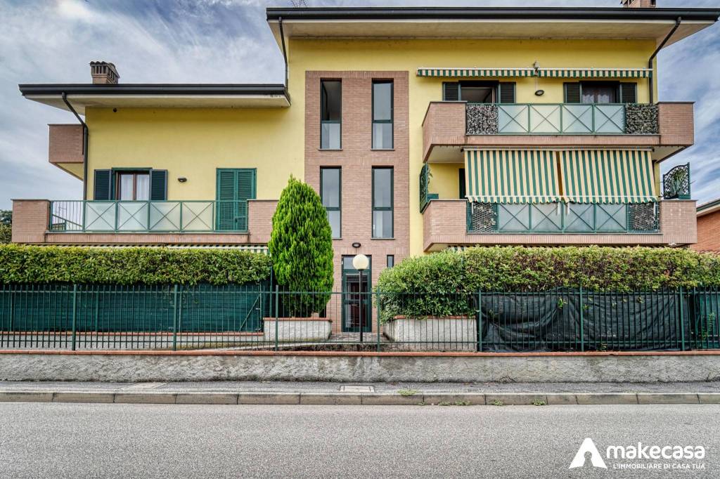 Appartamento in vendita a Sordio via Alcide De Gasperi, 3