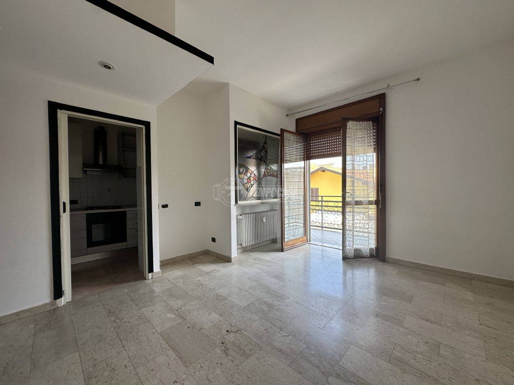 Appartamento in vendita a Buscate via Felice Cavallotti 11