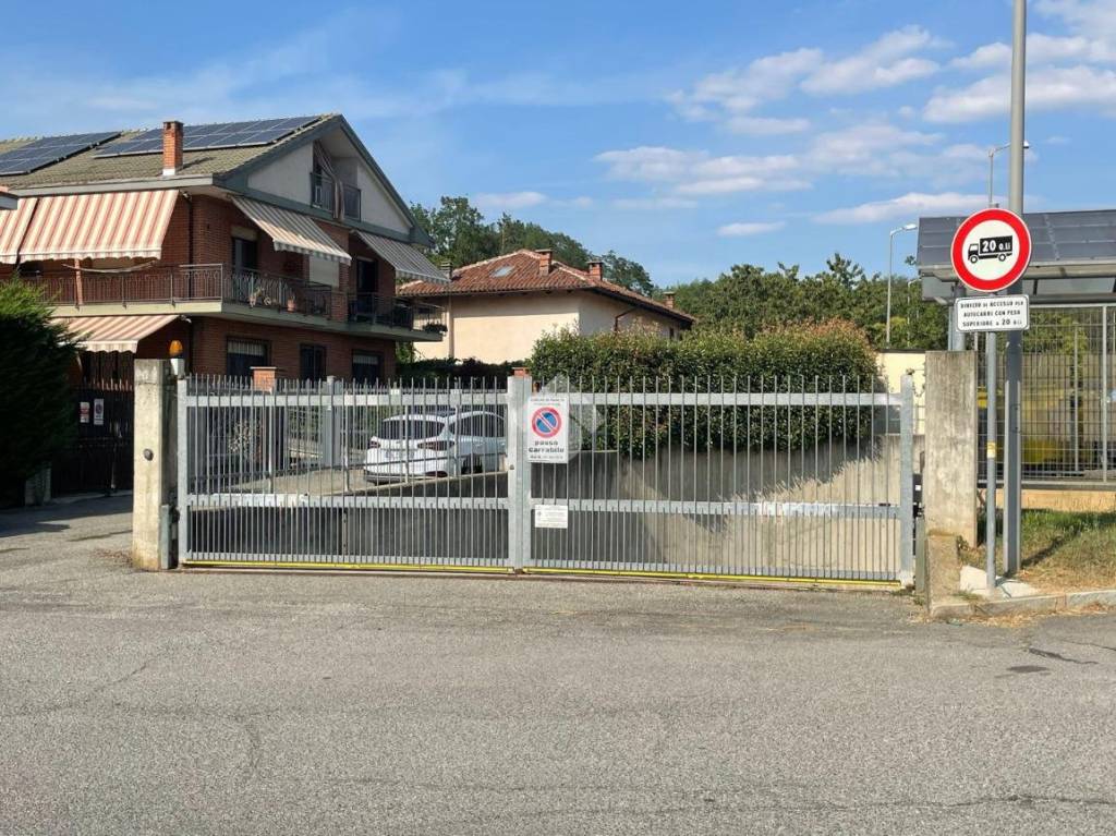 Garage in vendita a Rivalta di Torino via Candido Balma, 39