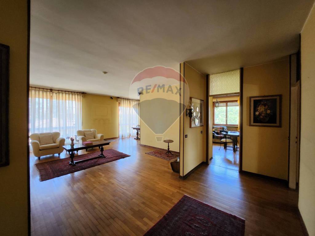 Appartamento in vendita a Novara via Lorenzo Magalotti, 30