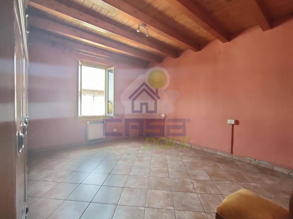 Casa Indipendente in vendita a Casteldidone via Ardigò 14