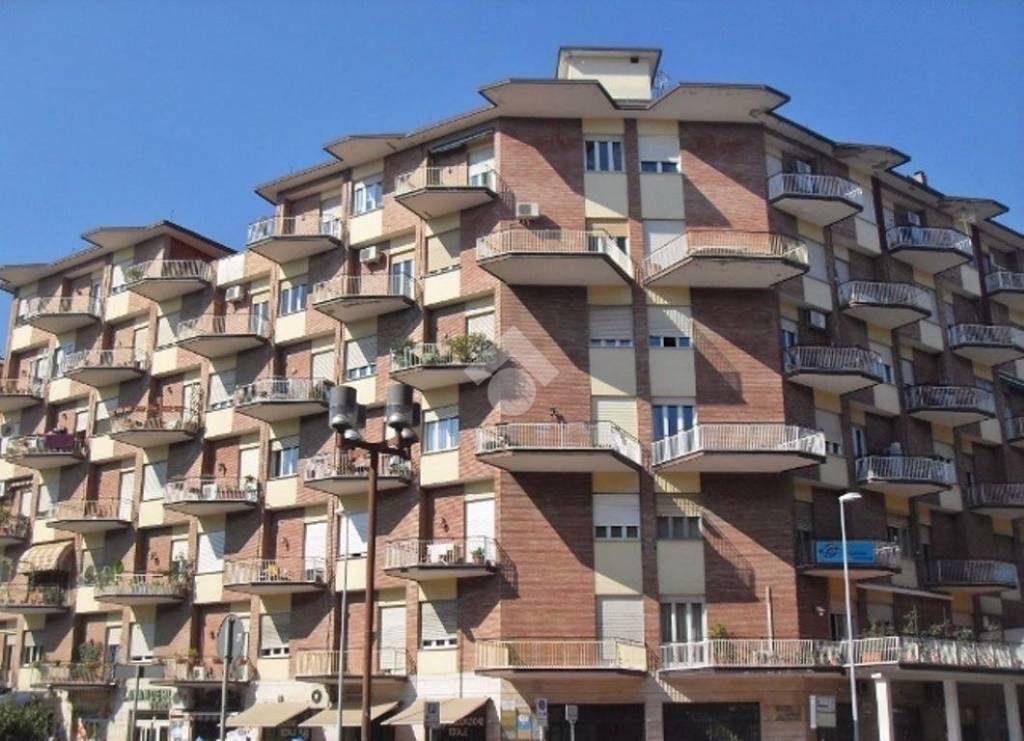 Appartamento in vendita ad Avellino via Stanislao Esposito, 4