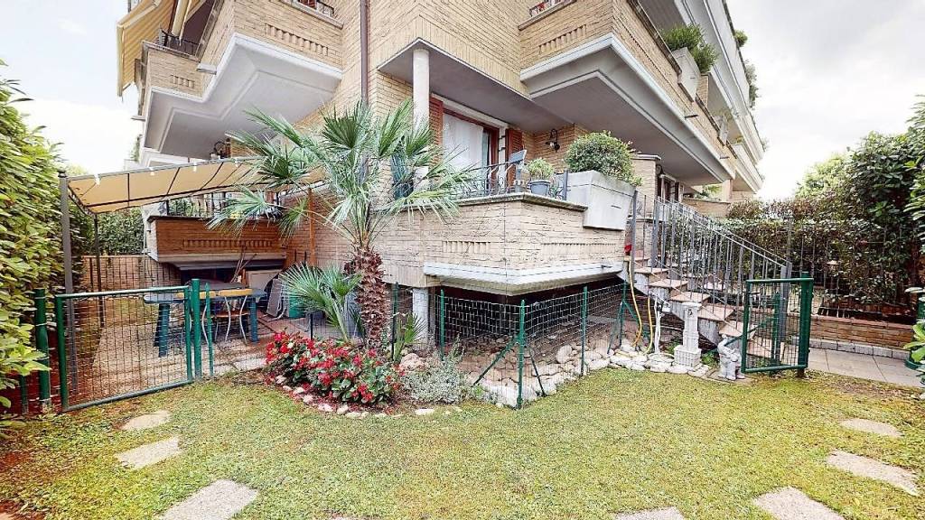 Appartamento in vendita a Cesano Maderno via f. Turati
