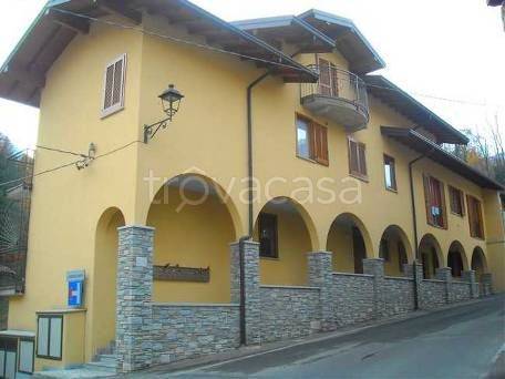 Appartamento in in affitto da privato a Mesenzana via Pianazzo e Piatta