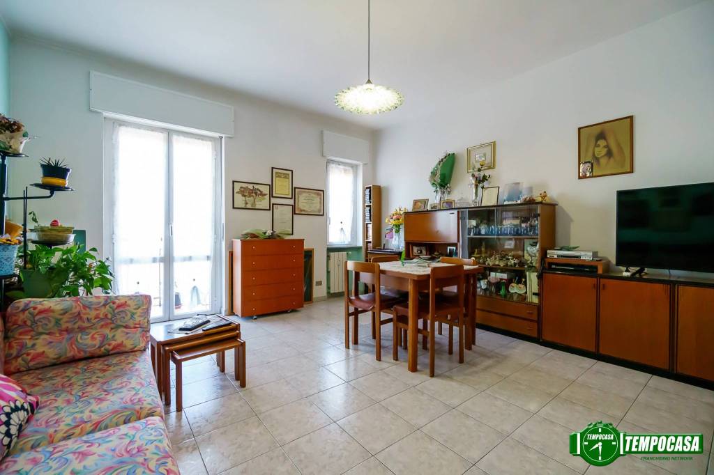 Appartamento in vendita a Nova Milanese via Andrea Doria
