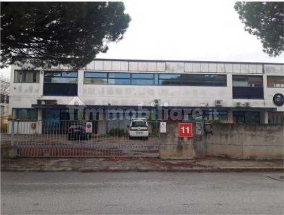 Capannone Industriale in in affitto da privato a Rimini via Achille Grandi, 9