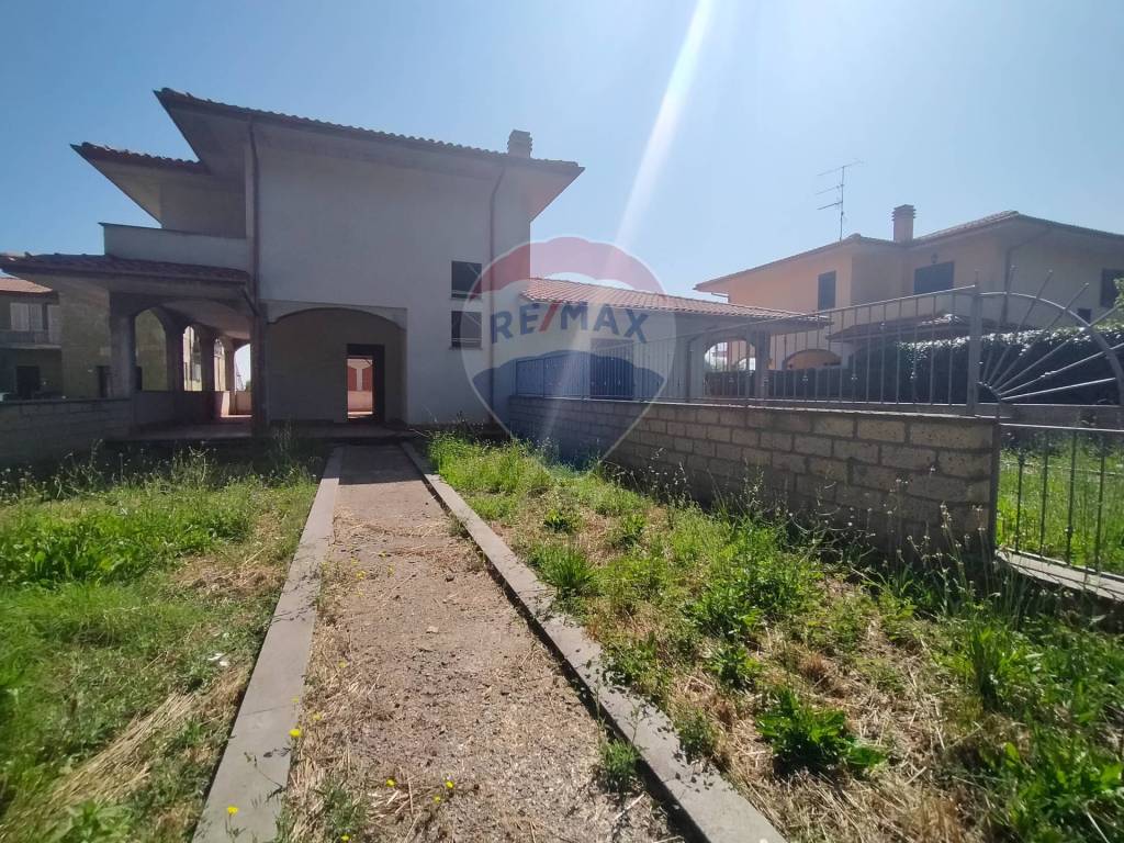 Villa in vendita a Valentano via del Ritiro, snc