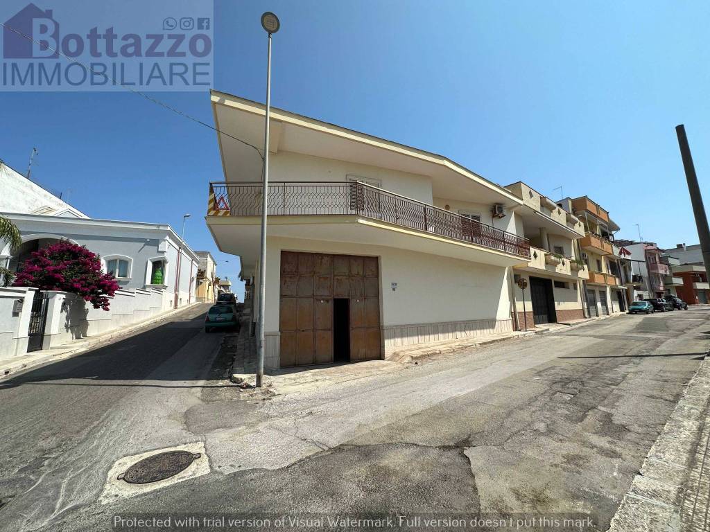 Appartamento in vendita a Lizzano via Roma, 212