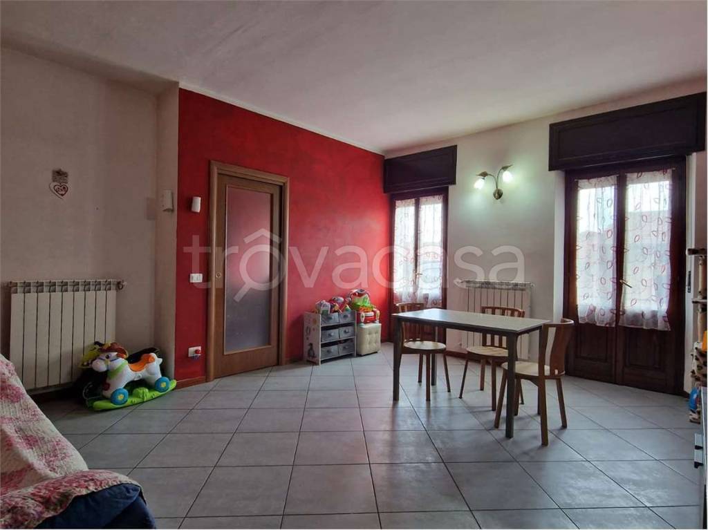 Appartamento in vendita a Romagnano Sesia via I maggio