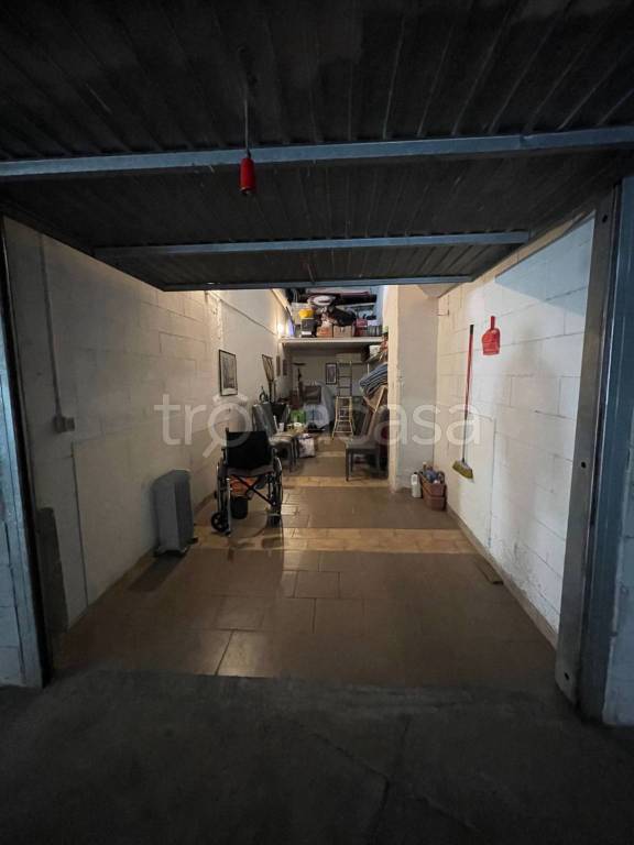Garage in vendita ad Alessandria via Augusto Righi, 6