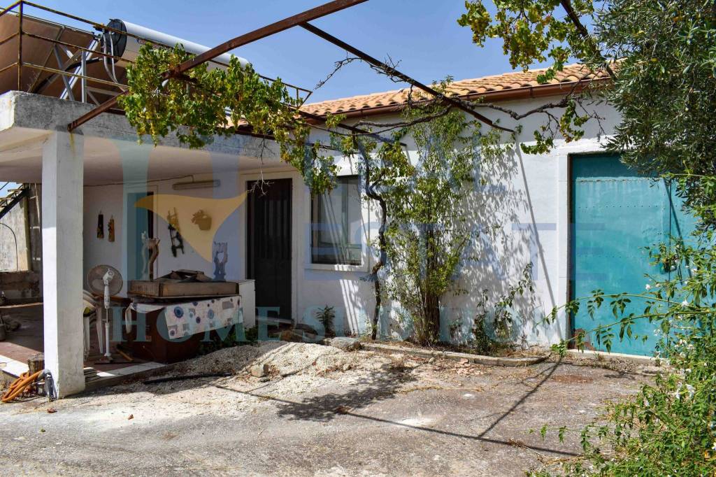 Villa in vendita a Noto via Tommaso Fazello, 228
