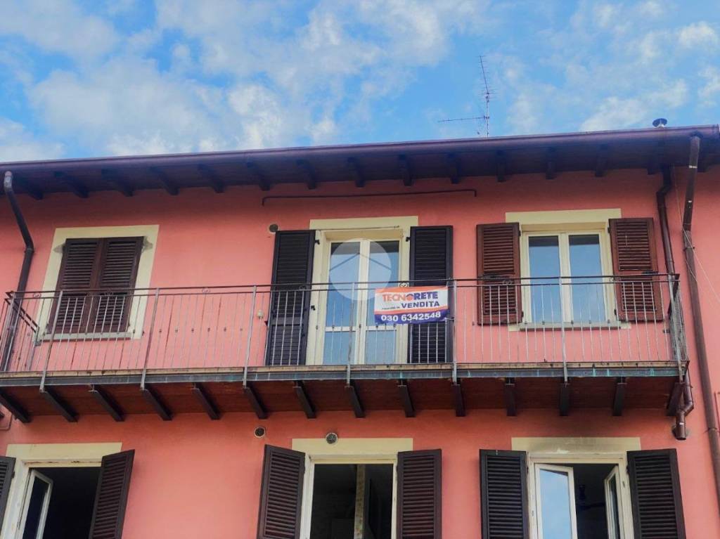 Appartamento in vendita a Erbusco via Consolare, 38