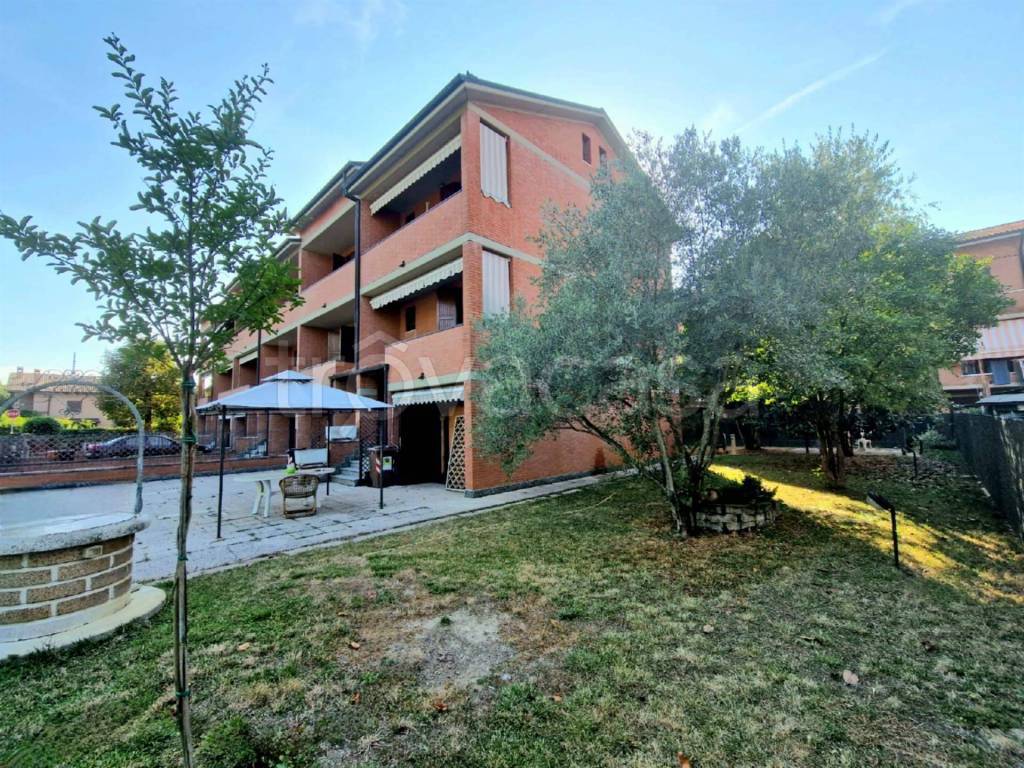 Villa a Schiera in vendita a Sala Bolognese via Forlai, 5