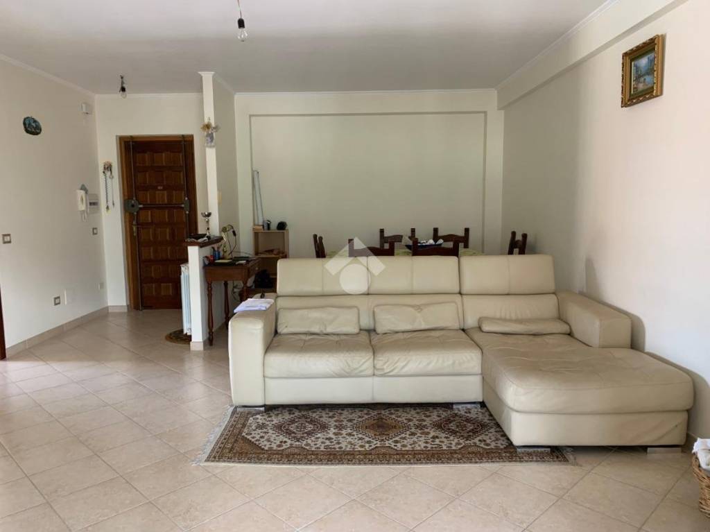 Appartamento in vendita ad Atina via Ferentino