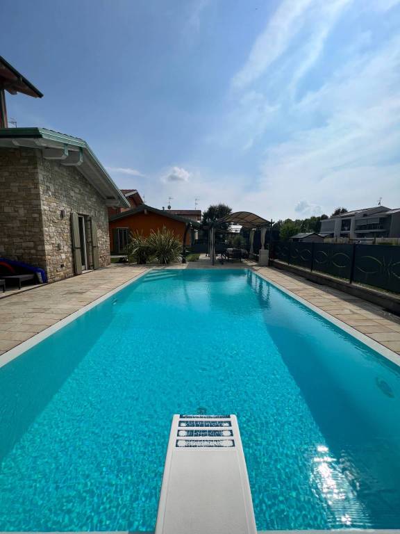 Villa a Schiera in in vendita da privato a Rodengo Saiano via Lombardia, 48