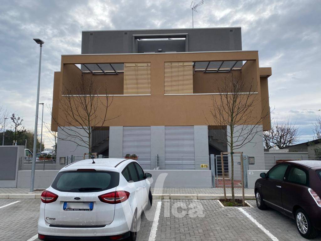 immagine annuncio 1 di 6