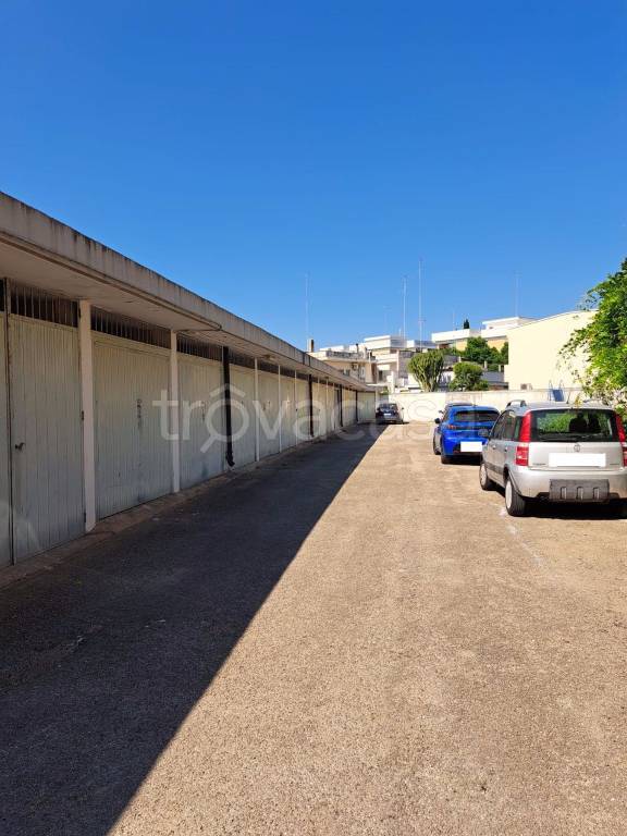 Garage in vendita a Lecce via Luigi Tasselli, 20