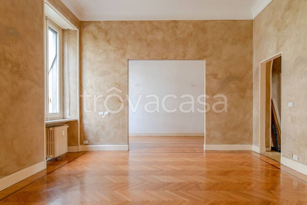 Appartamento in vendita a Torino via Giolitti, 54