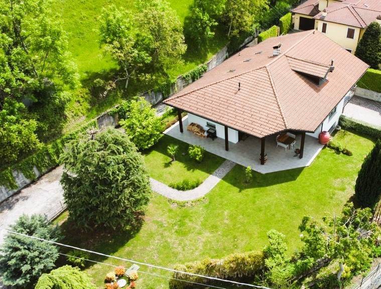 Villa in vendita a Centro Valle Intelvi via San Fedele, 60