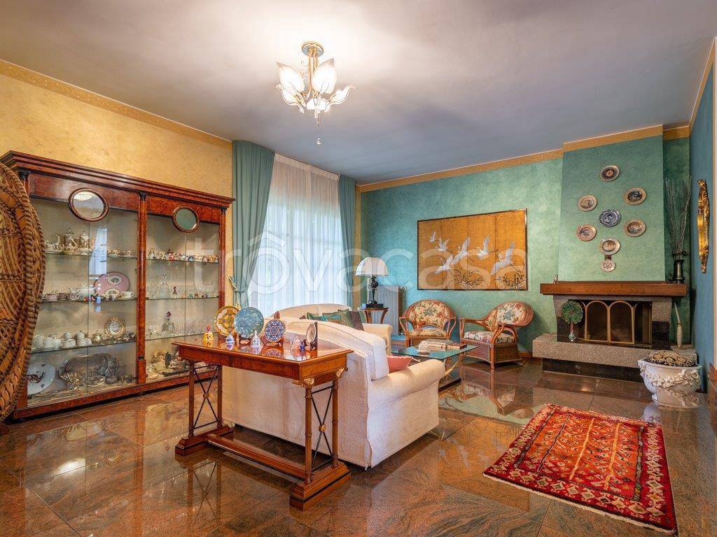 Villa in vendita a Viterbo strada Palanzana, 23