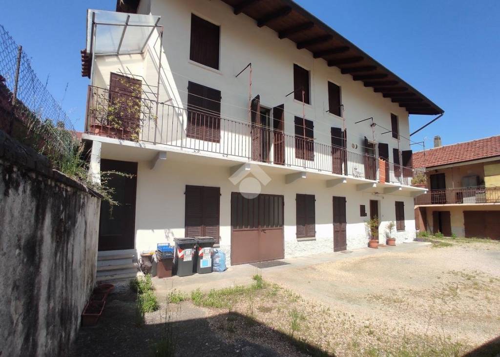 Casa Indipendente in vendita a Balangero via Sant'Anna, 50