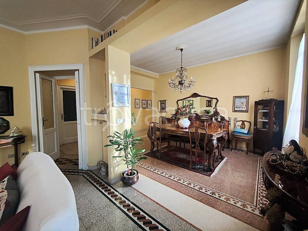 Appartamento in vendita a Vigevano corso della Repubblica, 9