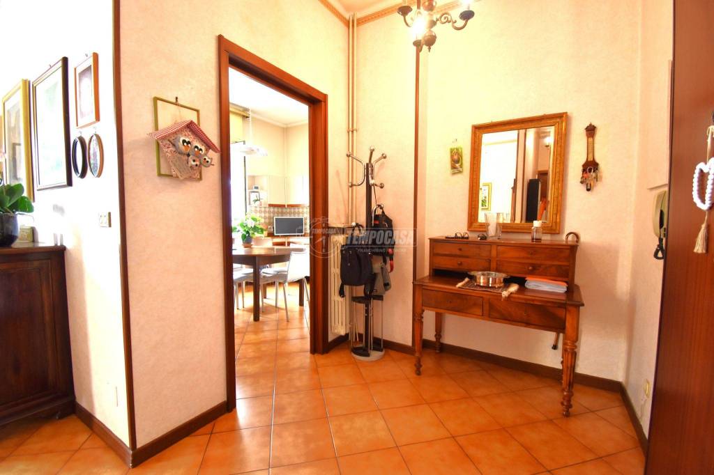 Appartamento in vendita a Cuneo via Monsignor Alfonso Maria Riberi