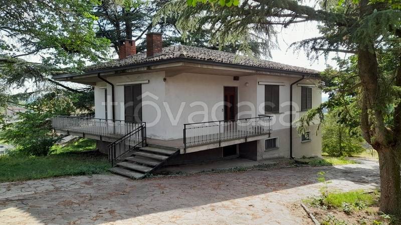 Villa Bifamiliare in vendita a Casteggio circonvallazione Luigi Cantù