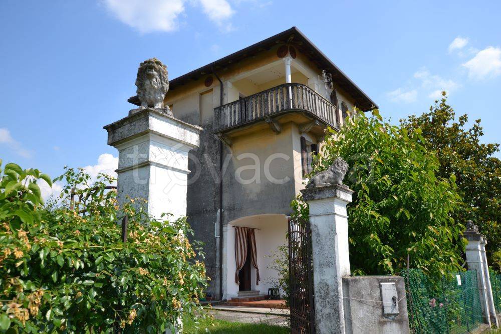 Villa in vendita a Pordenone via Piccola, 16