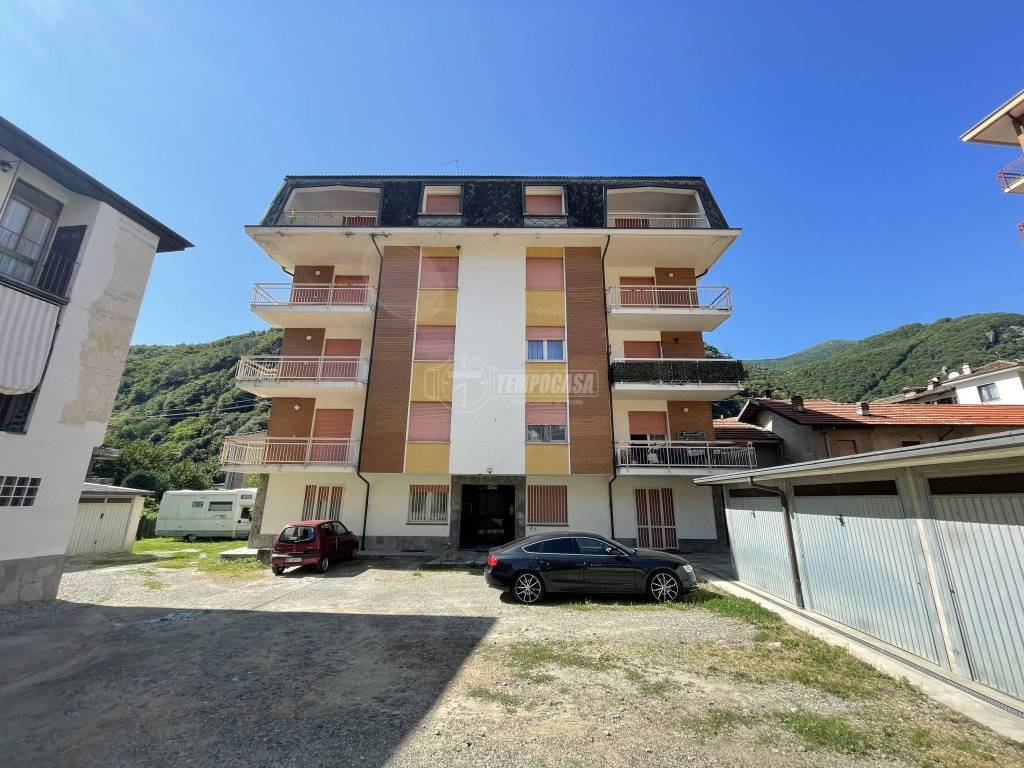 Appartamento in vendita a Pont-Canavese via Valacchia 6