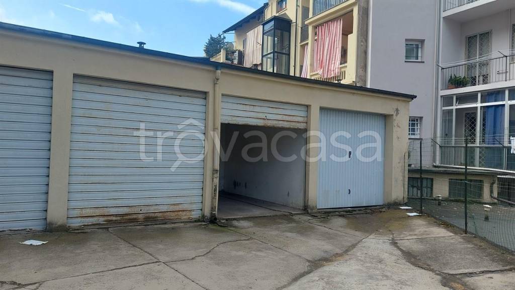 Garage in vendita ad Asti vicolo contratti