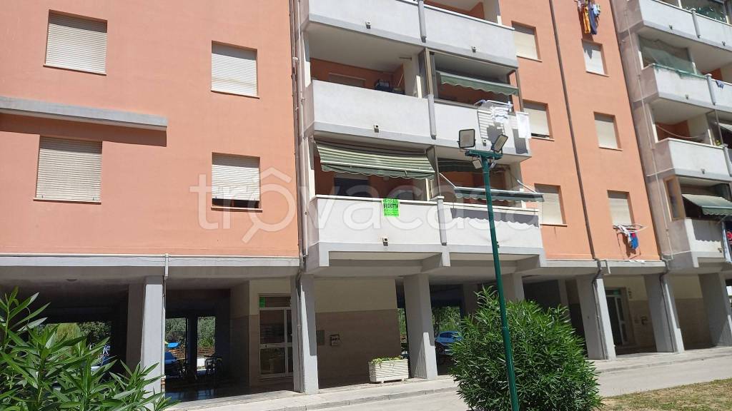 Appartamento in vendita a Fermo via Piersanti Mattarella