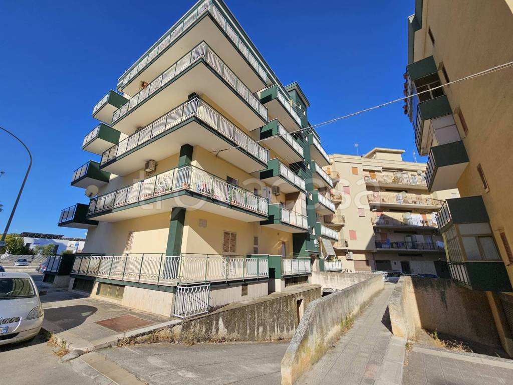 Appartamento in vendita a Molfetta via Gioacchino Rubino, 8